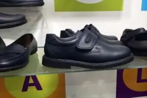 En Perú caen las ventas de calzado de producción local por la importación de Asia